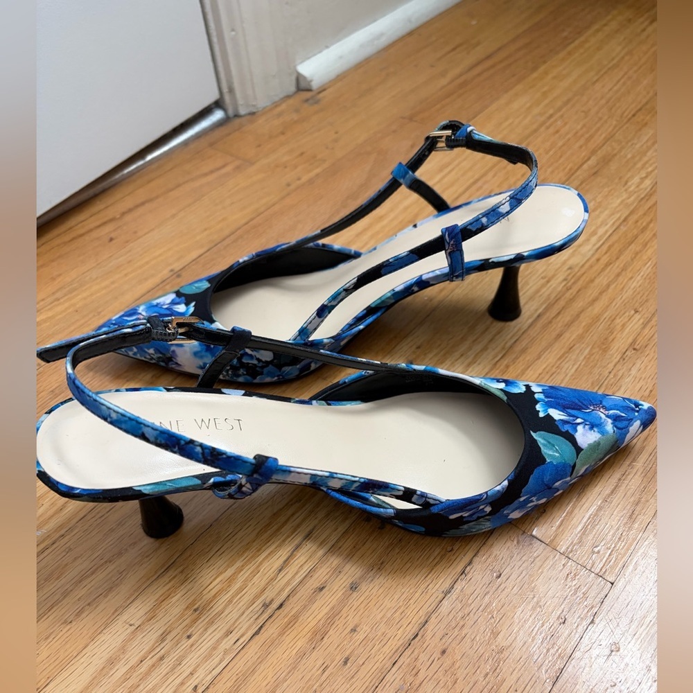 Nine West Black Floral Pointed-Toe Slingback Heels EUC Size 7.5 - Picture 3 of 9